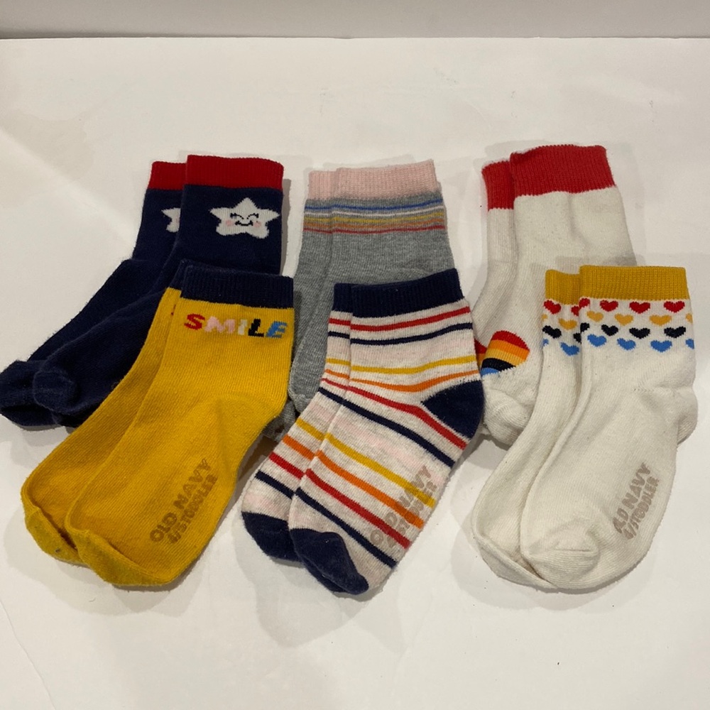 Set of 6 Old Navy 4T/5T Girls Non-Slide Socks